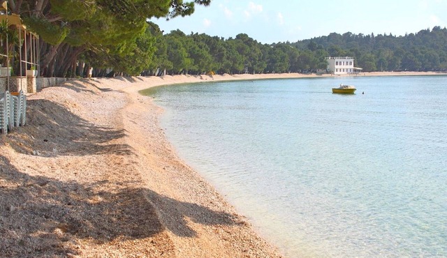 Apartments and rooms Goran, (13627), Makarska, hr
