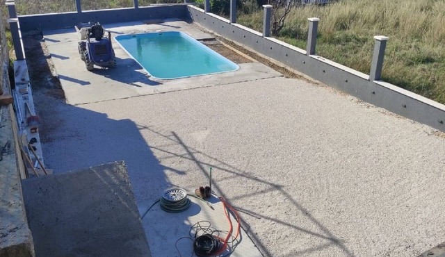 Apartments Andrea - Two Bedroom Apartment with Shared Swimming Pool
