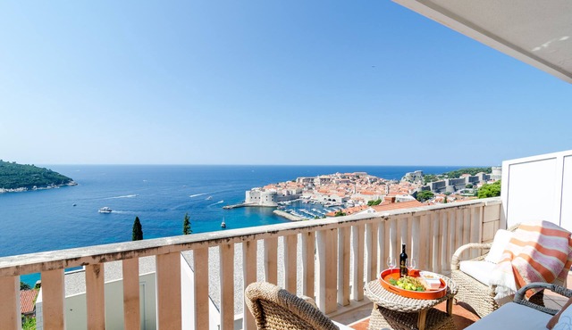 Apartments Bonavista - Superior Two Bedroom Apartment with Balcony and Sea View (A1)