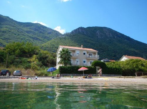 Apartments Dani