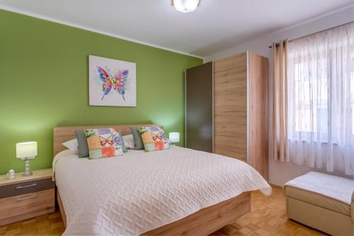 Apartments Eva