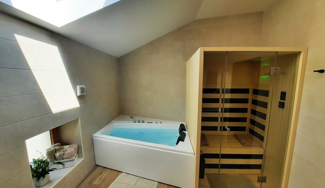 Apartments Hlapi with SPA