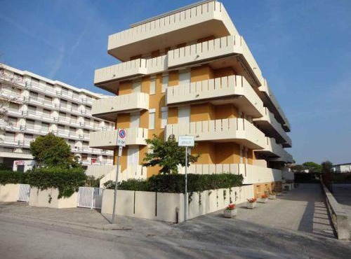 Apartments in Caorle 31064