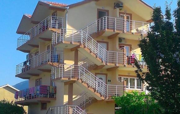 Apartments Nedovic-Jaz
