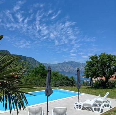 Apartments Orizzonte with beautiful view of the bay