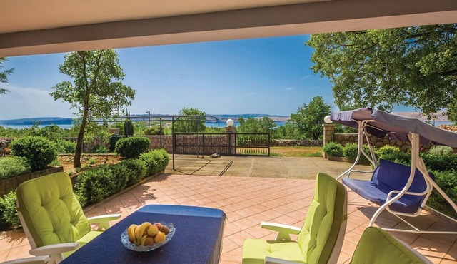 Apartments Paola - Studio Apartment with Terrace and Sea View