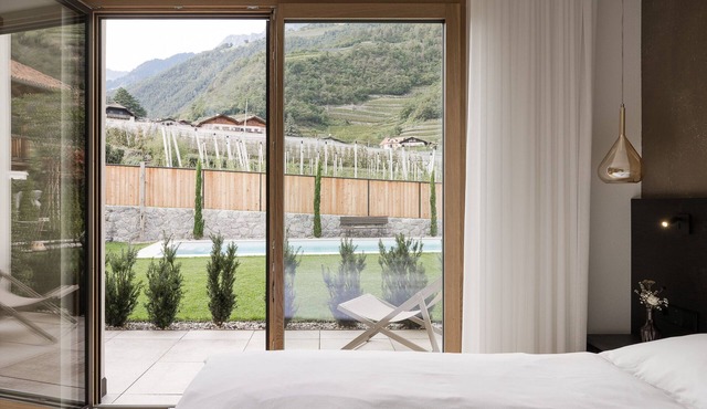 Apartsuites Rosengarten: luxury apartment with private infrared sauna and pool