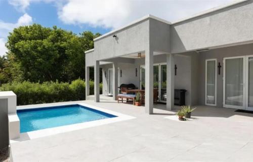 Apes Hill, St Silas 3-Bdrm, 3 and a half bath West Coast Villa with Pool