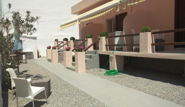 Aphrodites Apartments