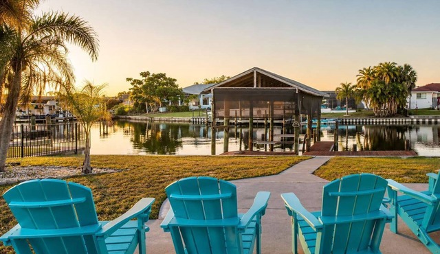 ‼️Apollo Beach Waterfront - Boat Slip & Patio