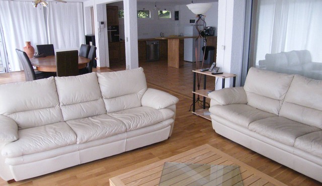 Appart. 3 Chambres Proche Paris, 120 m2 -proche Tramway