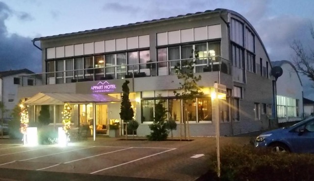 APPART-HOTEL, Einsteinstraße