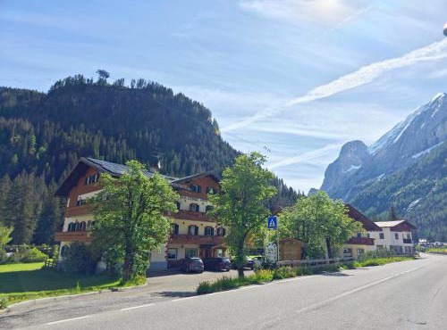 Appartamenti Villa Flora by AMA Val di Fassa