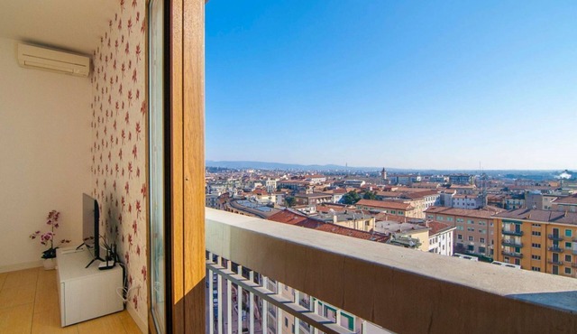 Appartamento con balcone a 500 mt dalla stazione