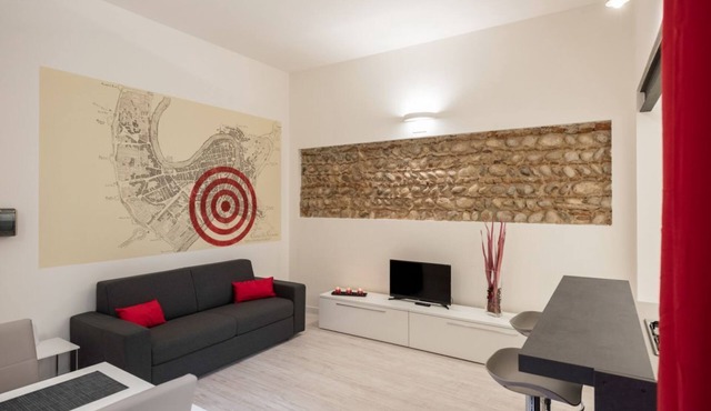 Appartamento con balcone a 700 metri dalla Casa di Giulietta