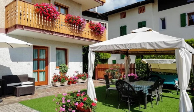 Appartamento "Laghet" a piano terra con giardino