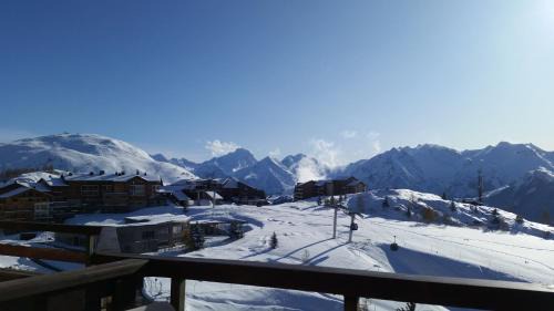 APPARTEMENT 1 Chambre 5 Personnes L'OURS BLANC à L'ALPE D'HUEZ