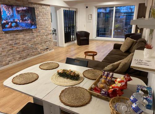 Appartement climatisé proche Eurexpo Groupama