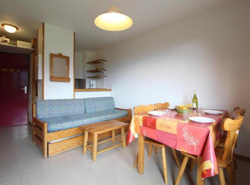 Appartement cosy 4 pers, pied des pistes, balcon, parking, WiFi - FR-1-508-192