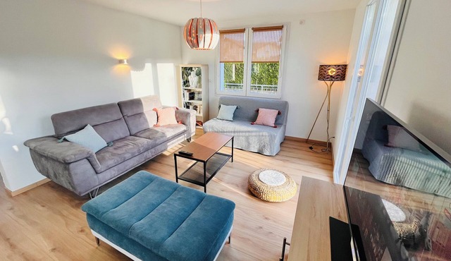 Appartement Dans Maison Entre Lacs et Montagne