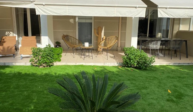 Appartement Les Eucalyptus dans domaine privé à Cannes