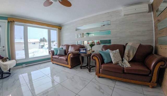 Appartement pro, entrée privée, parking