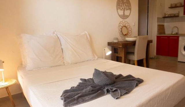 Appartement rémire Jacuzzi et wifi tout équipé