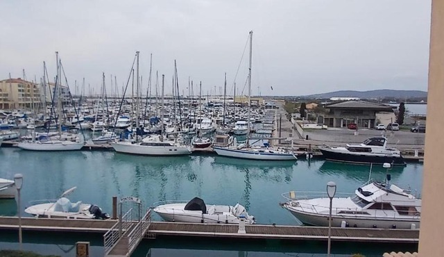 Appartement T2 Frontignan-Plage, 6 pers, vue port, parking inclus - FR-1-785-17