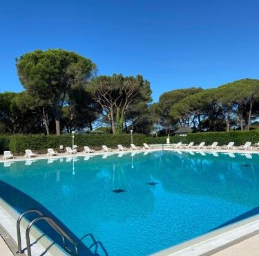 Appartement vue Piscine - clim