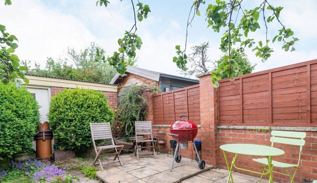 Apple Tree Cottage is simply stunning and is everything you would want from from a holiday cottage.