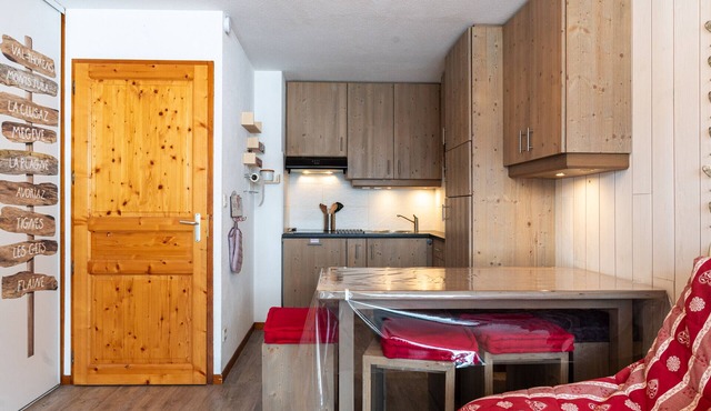 Appt Mountain, splendid view, close to the amenities