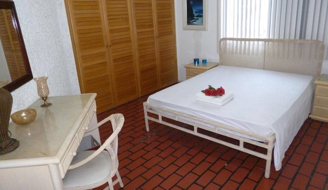 Apt 2 comfortable bedrooms Excellent area of ​​Guaruja