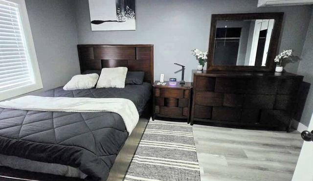 APT#2 Quiet comfortable place near chemical plants