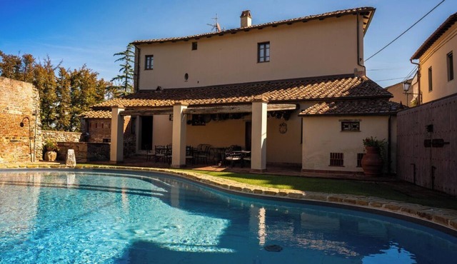 Apt. LA STALLA - "Brunelleschi Manor" Medieval Apartments Resort