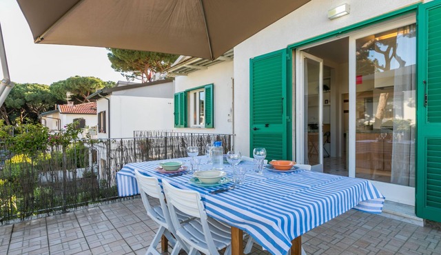 Apt Via Toselli by Interhome