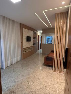 Apto 3 quartos com garagem - Aconchego pé na areia
