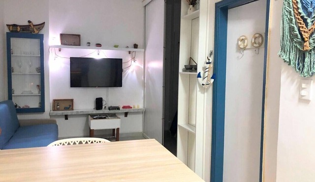 Apto aconchegante e bem localizado com ar e wi-fi
