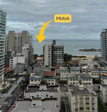 Apto Amplo e Perto da Praia