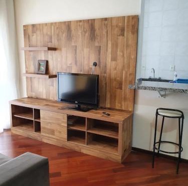 Apto com cozinha e lavanderia