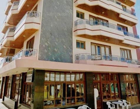 Apto com Varanda 202 - Residencial Manoel Teixeira - 300 metros da Praia