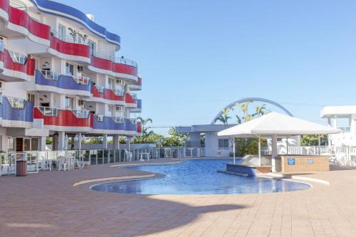 Apto em Condomínio Resort, 20 metros da praia N220
