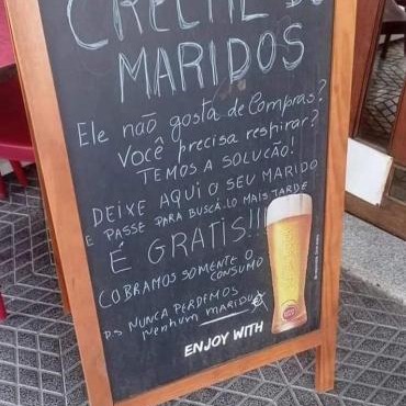 AputadavossaMãe