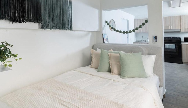 AQUA Terrazas Studio 3 - Beachfront, Pool, Local Fun & Dining