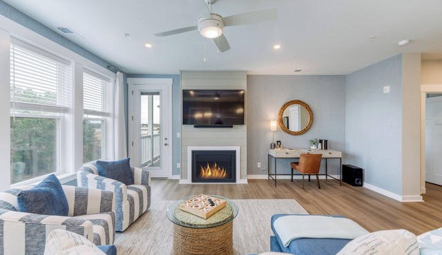 Aquamarine Anchorage 3 Bedroom Condo at Hamilton Cay Reserve