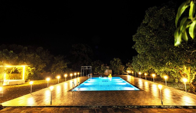 Arbor Resort