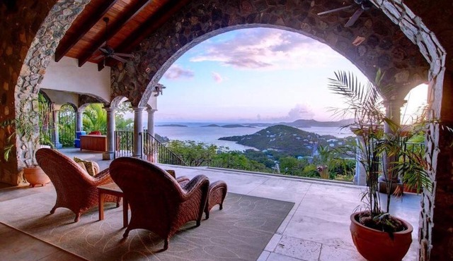 Arc Du Soleil- 3 BDRM Sleeps 6 Stunning Views