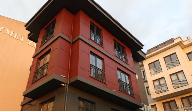 ARC HOUSE