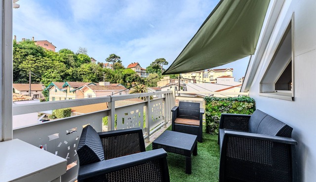 Arcachon – Apartment for 8, Panoramic Terrace, A/C, Private Elevator, Steps from the Beach