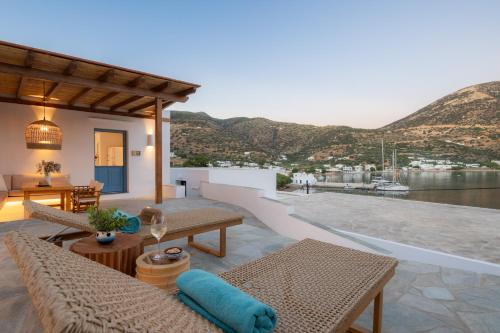Archipelago Sifnos - Seaside Accommodation