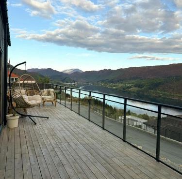 Architect-Designed Home In The Heart Of Sunnmøre